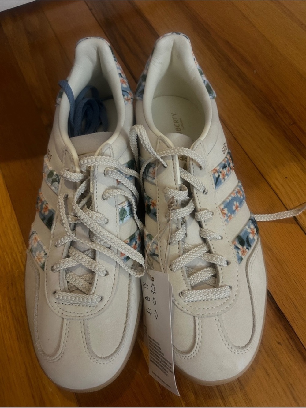 NWT Adidas Gazelle Liberty of London 🌷 - Picture 12 of 12